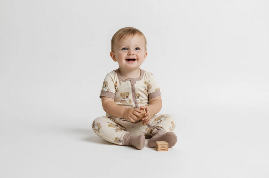 BabyDrewBerry Bamboo Sleeper – Ultra-Soft Zip-Up Sleepwear for Babies
