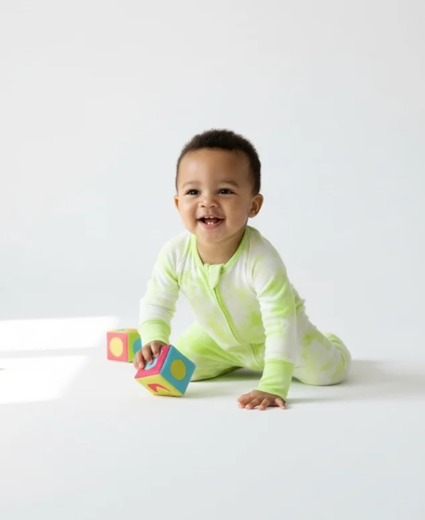 Pastel Lime Cloud Pajama Set – Ultra-Soft Bamboo Sleepwear for Babies